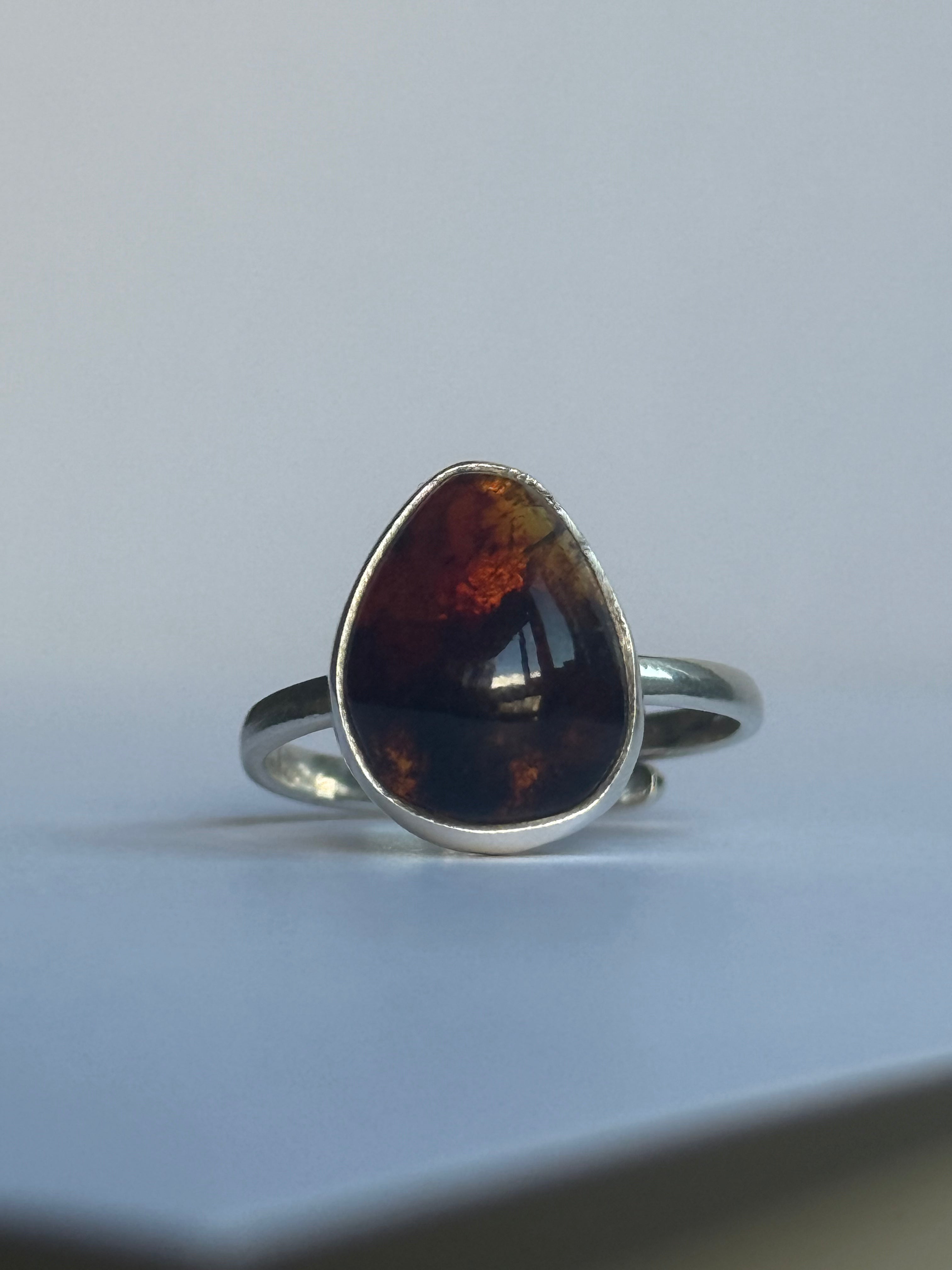 ÚLTIMO - Amber Ring